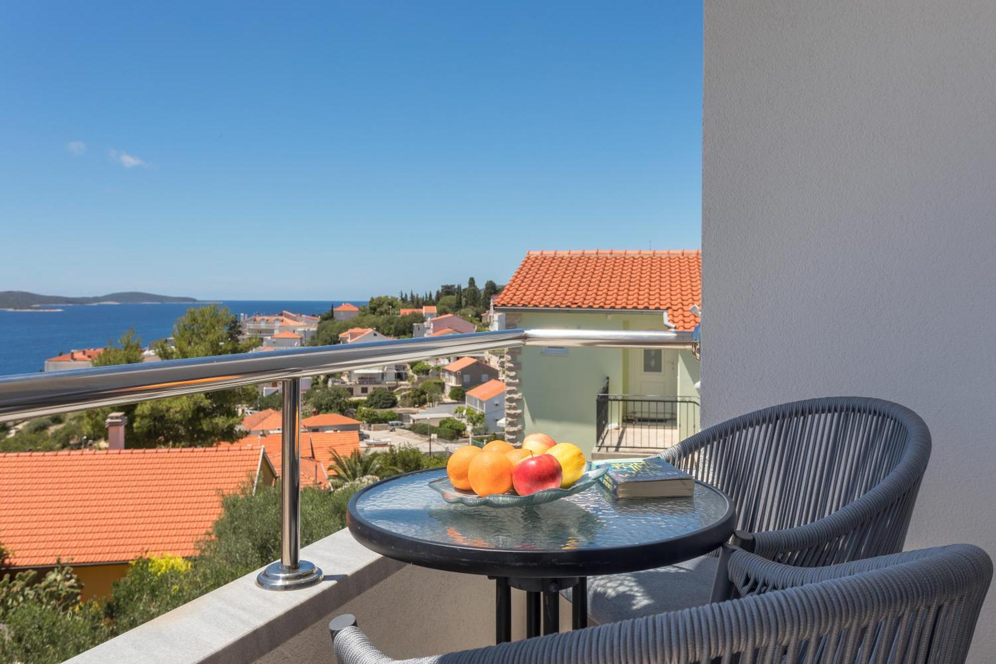 Apartmani Jakic 2 Хвар Екстер'єр фото